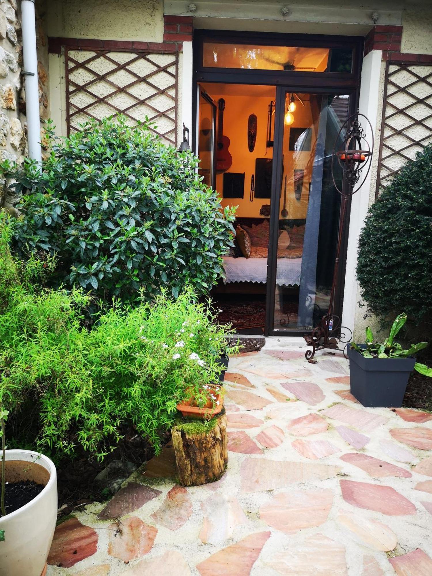 Villa Le Cloky Thomery ภายนอก รูปภาพ